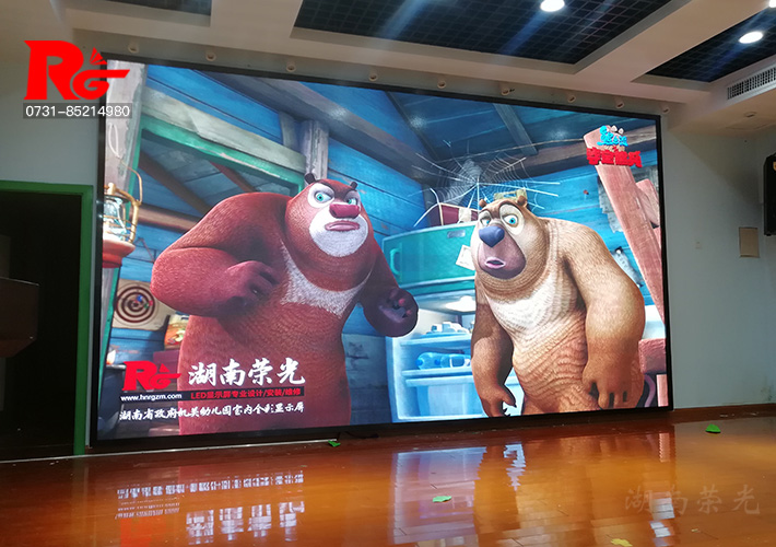 ����ʡ�����C(j��)�P(gu��n)�׃��@LED�@ʾ���(xi��ng)Ŀͨ�^�(y��n)�ս���ʹ��