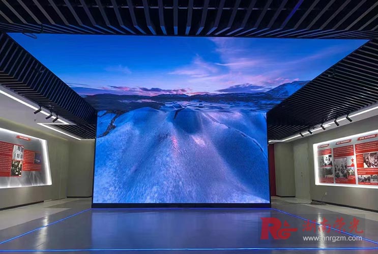 �ļ������L(zh��ng)ɳLED�@ʾ���B(y��ng)�o(h��)���ӷ���