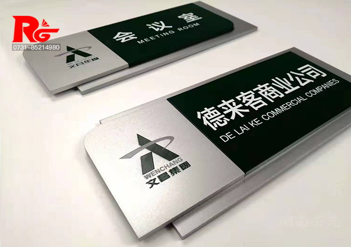 �Lɳ�V����R