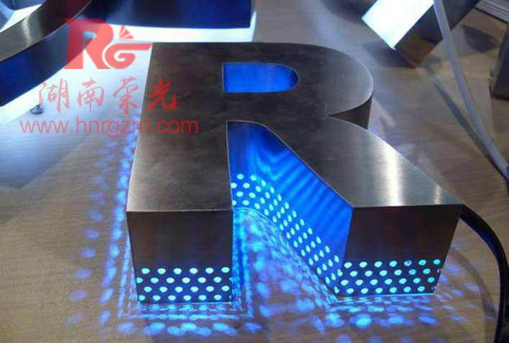 �L(zh��ng)ɳLED�l(f��)����