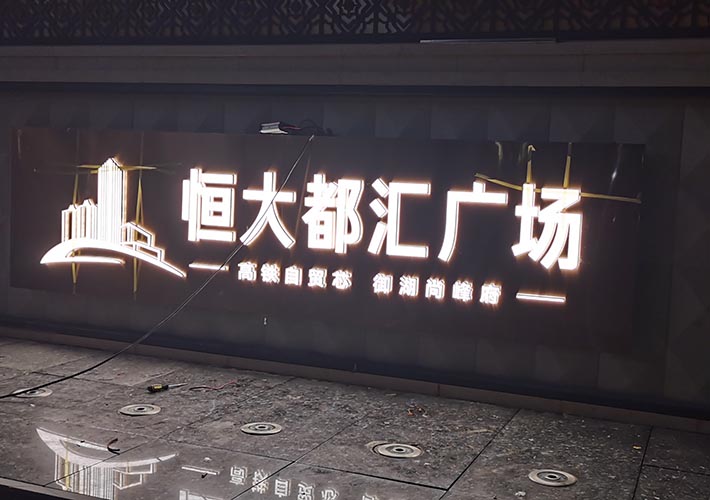 �Lɳ�T�^�V��