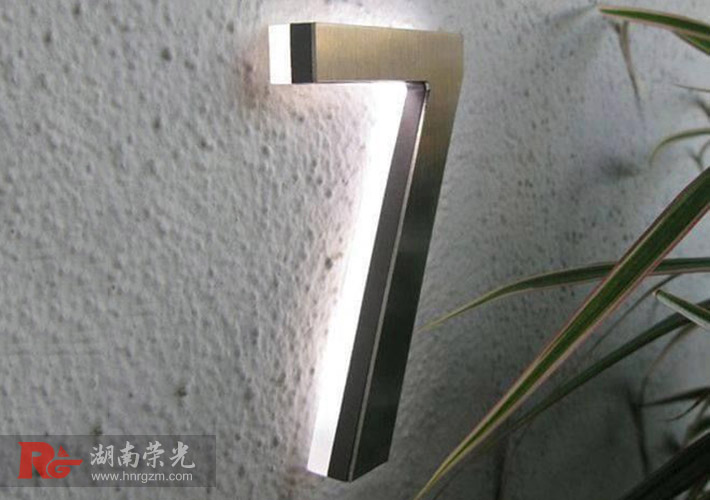 �Lɳ������